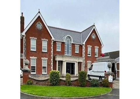 Preston Roofers - 3/5
