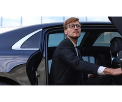 Mercedes E Class Chauffeur Hire in London with RolDrive