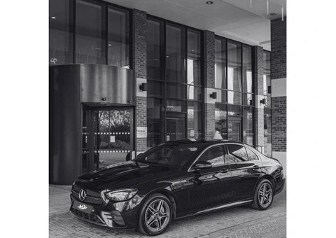 Hire 7 Seater Car London with JAF Executive Travels