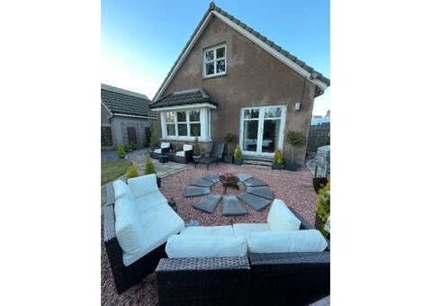 4 Bed Detached House For Sale - Banchory, Royal Deeside, Scotland - 1/7
