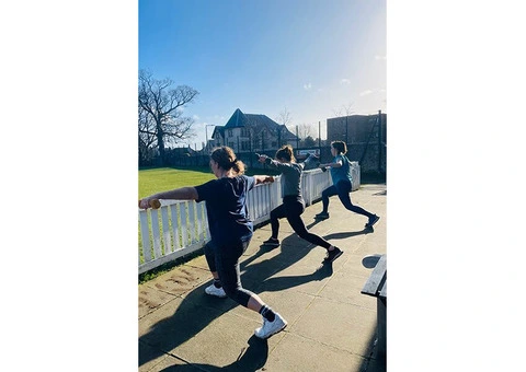 Join Expert-Led Group Personal Training in Edinburgh Today at Inside Out Personal Training - 2/2