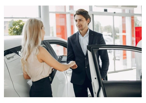 Mercedes S-Class Chauffeur Service – The Epitome of Luxury Travel