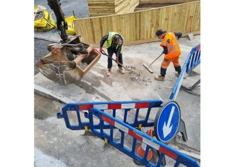 Why Choose Professional Muckaway Services in Surrey?