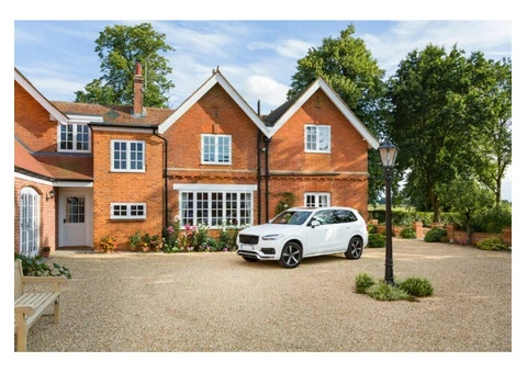 Seamless Property Management UK: Maximise Returns, Minimise Hassle