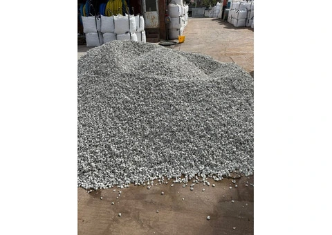 building supplies and decorative gravel - 3/5