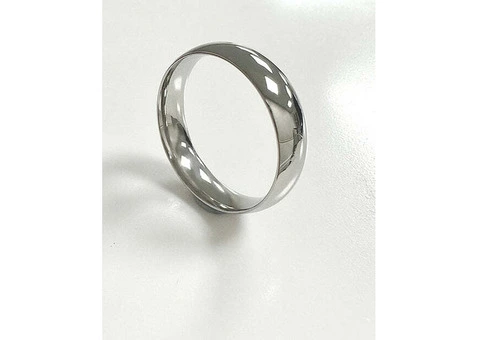 Buy 5mm Polished Mens Wedding Band Ring Online | Layla Diamonds