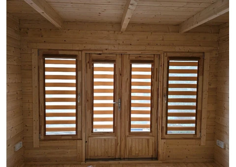 HomeDecisions Blinds & Curtains - 3/4