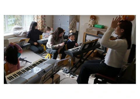 Learn Piano the Right Way in Cambridge