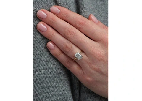 "3ct Emerald Cut Trilogy  Diamond Ring - Classic  Three-Stone Solitaire Setting" - 2/3