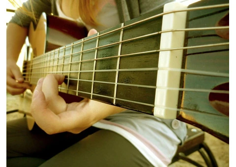 Guitar Lessons Near Me