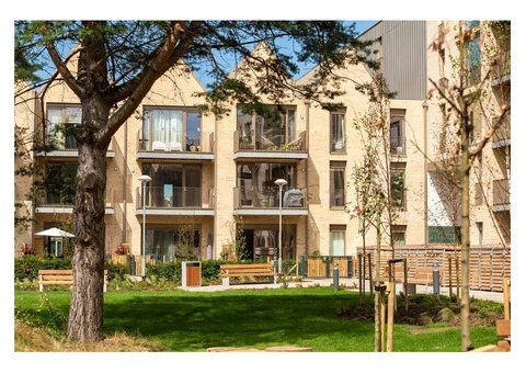 2 bedroom flatApartment groundFloor for sale in Edinburgh Gylemuir Lane - £340,000 - 4/4