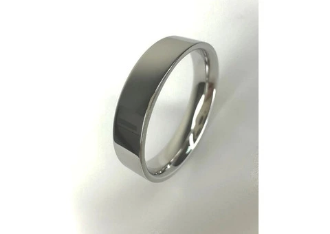 Wedding Bands for Him | Flat Court Polished Ring | Layla Diamonds