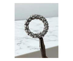 Top Quality 0.50ct Bubble Diamond Wedding Bands for Women.