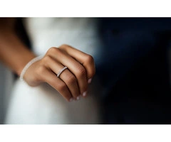 Timeless Diamond Rings for Women: Complete UK Buying Guide