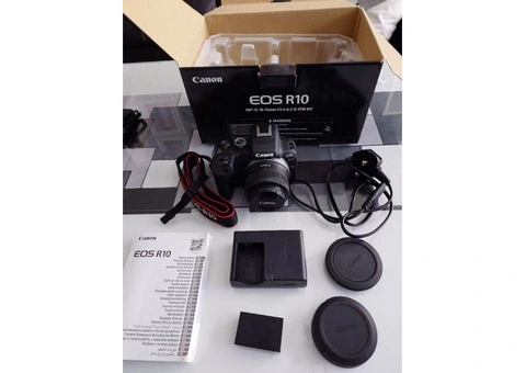 Canon EOS R10 with RF‑S 18–45mm lens - 3/3