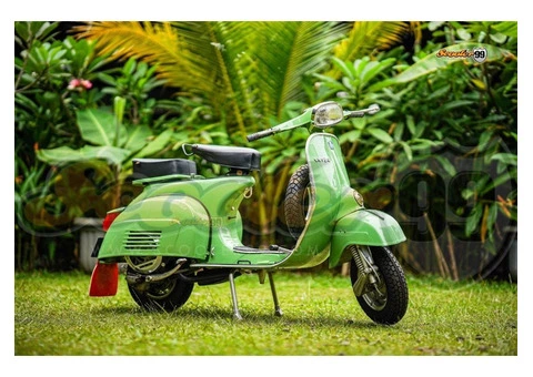 Vespa Super 150 Classic Green,Fully Restored 2-Stroke Vintage - 1/4