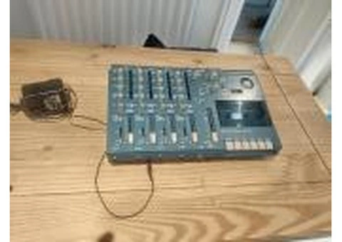 Tascam Porto studio 414mkll - 1/7
