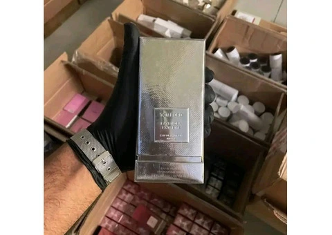 Perfumes pallets available - 1/8