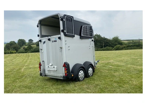 2020 Ifor Williams HBX 403 Silver-  Single Horse Trailer - 3/6