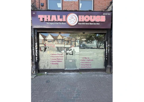 Eye-Catching Custom Signage in London - 4/6