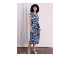 Find Your Perfect Style in the Sustainable Dresses Sale