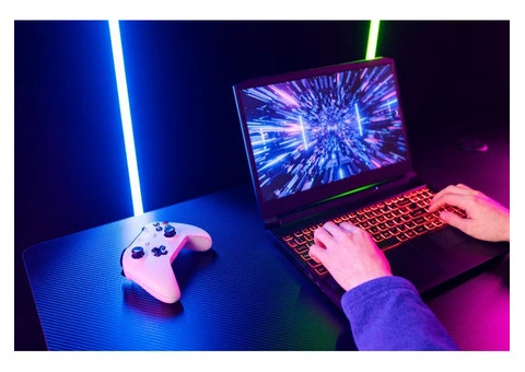 Fast Gaming Laptop With High Refresh Rate - 2/2