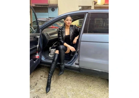 Female Driver Required