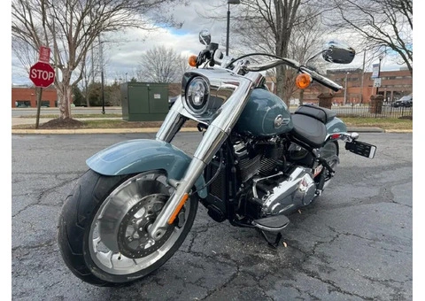 2024 Harley Davidson Fat Boy 114 - 3/8