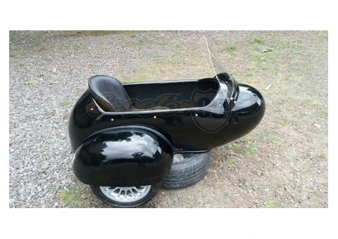 Vespa LX150 Blue Sidecar – A Contemporary Interpretation of Classic Italian Charm - 7/12