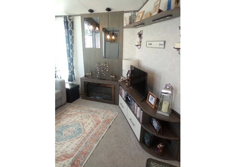 Atlas Status 2020 2 Bed Holiday Home On site - 8/18