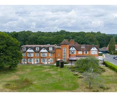 Drink afternoon tea in Buckinghamshire