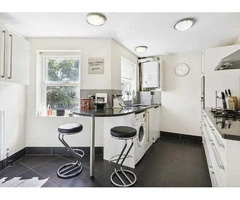 LIGHT DOUBLE ROOM - EN-SUITE - ISLEWORTH - CLOSE TO WEST MID HOSPITAL