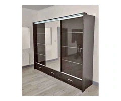 NEED GO ASAP! NEW LOVELY WARDROBE WITH SLIDING DOORS AND MIRROR