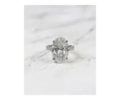 6ct Cathedral Setting Ring  Timeless Luxury & Brilliance