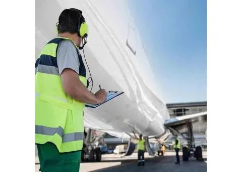 FCL Freight Shipping Services in UK-Ascent Shipping - 1/8