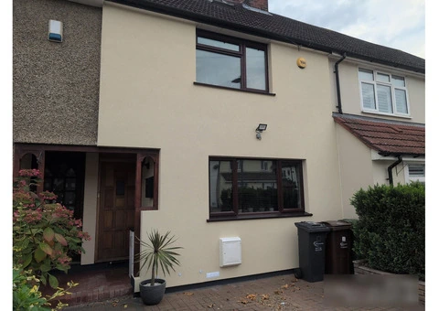 External Wall Insulation, Rendering & Plastering - 8/30
