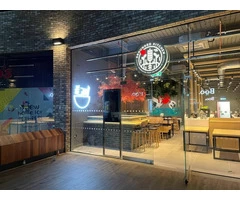 Best Vinyl Window Graphics and Panels Signs Online in the UK – Iris Signs