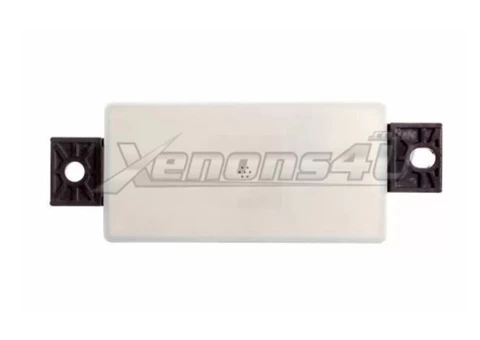 Mercedes Benz 205-905-28-09 Auxiliary Battery Voltage Converter