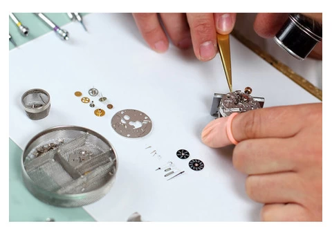 Watch Battery Replacement & Repair - 2/5