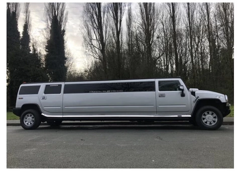 Limousine Hire Near Me - 2/3
