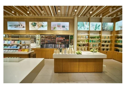 Looking shopfitting online with world’s leading store equipment provider - 3/6