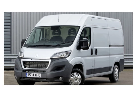 Van with driver 07552411399