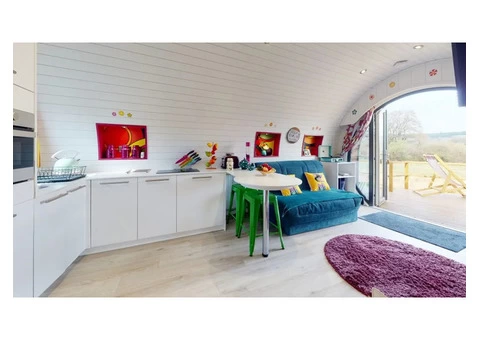 Let’s Glamp Retro offers the ultimate glamping experience