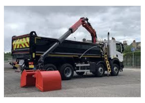 Skip hire - 7/11