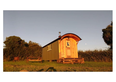 Shepards Huts - 1/8