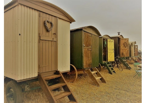 Shepards Huts - 3/8