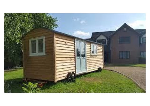 Farmers Huts - 4/8