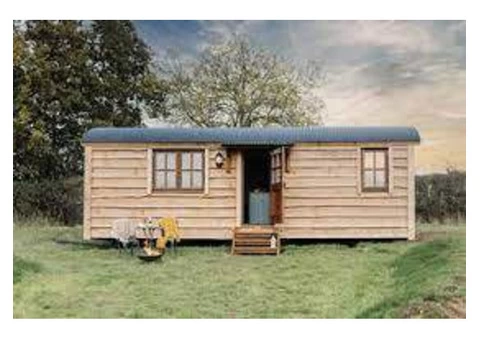 Farmers Huts - 6/8