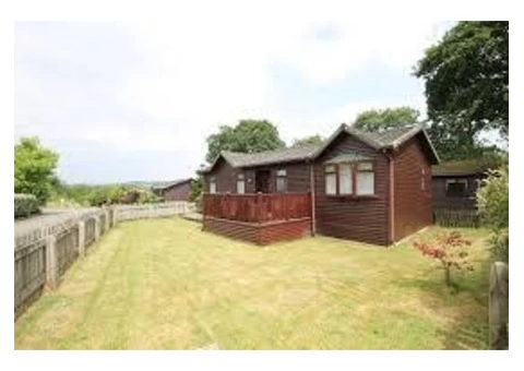 Log Cabins - 3/8