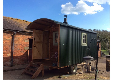 Hand Crafted Shepard's Huts - 6/6